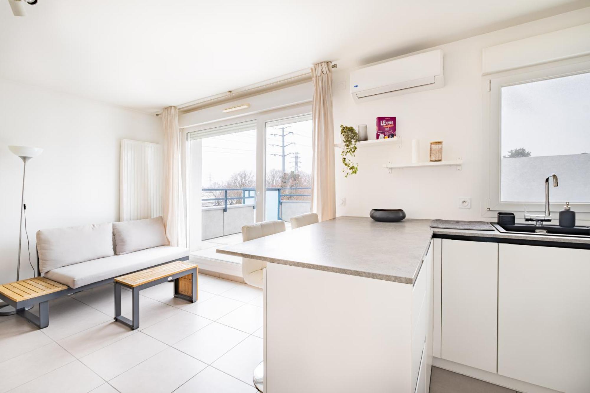 Appartement T2 Neuf - Grande Terrasse De 25M2 Saint-Priest  Dış mekan fotoğraf