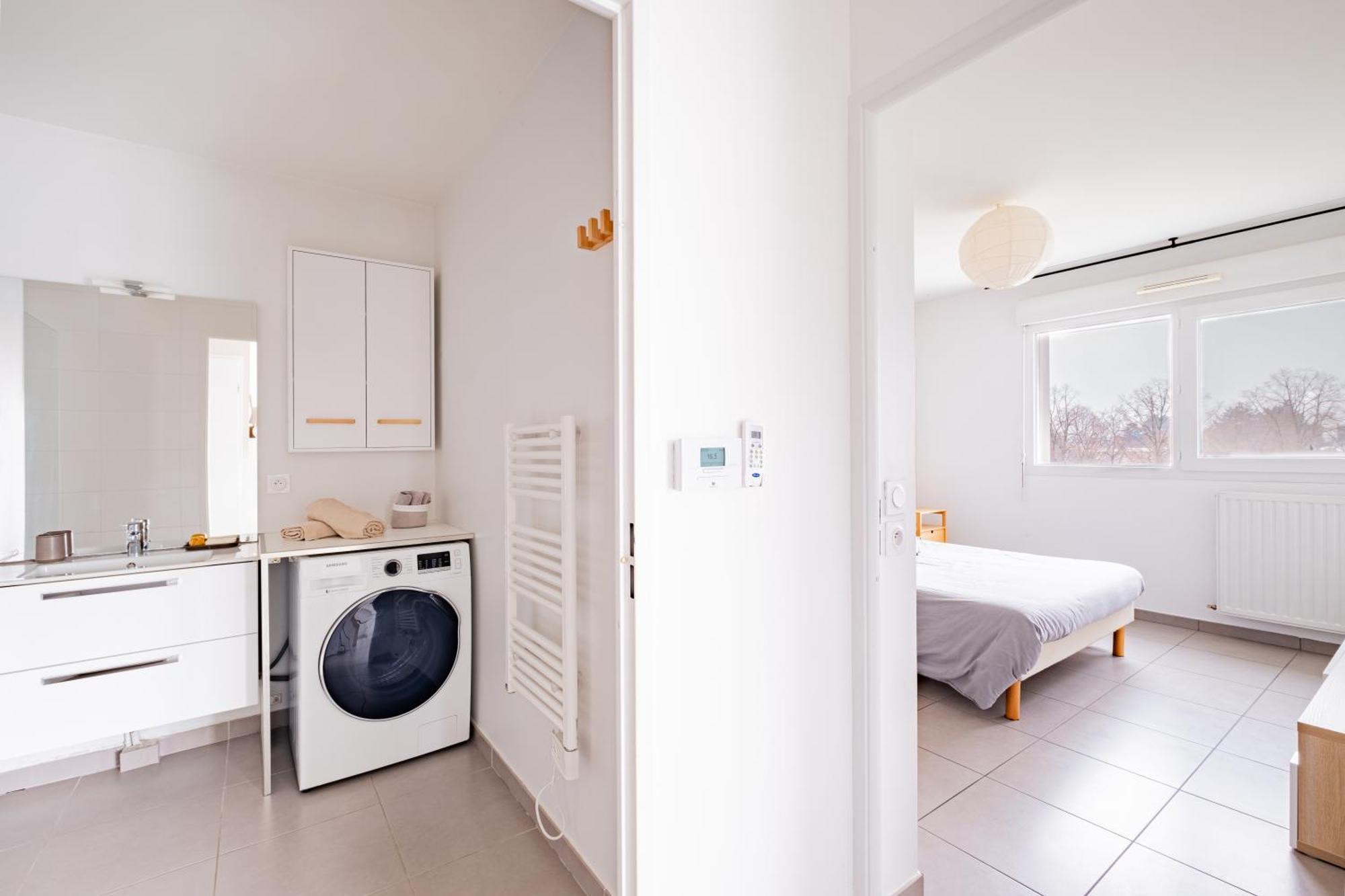Appartement T2 Neuf - Grande Terrasse De 25M2 Saint-Priest  Dış mekan fotoğraf